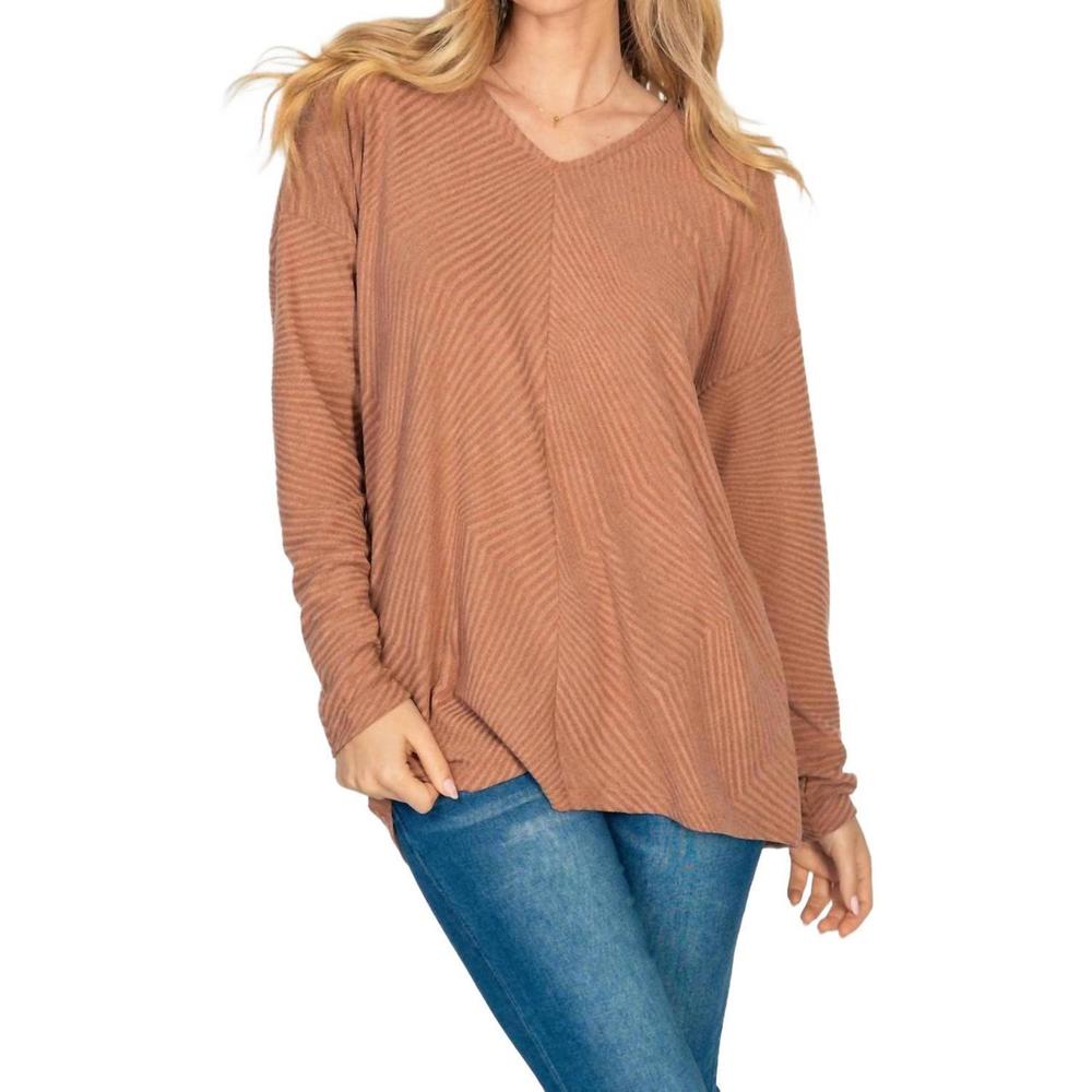 NEW WHITE BIRCH women's zig zag knit v-neck top in camel